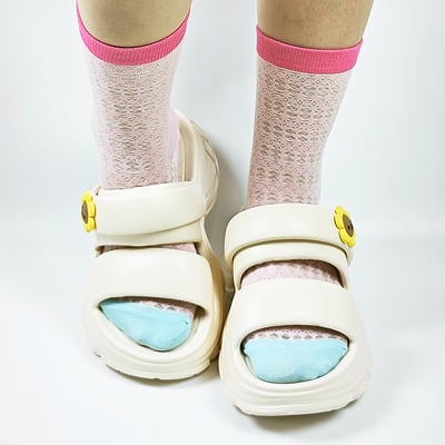 【買1送1】AKIBO澎澎雙帶厚底涼鞋-牛奶白(女款、5公分厚底增高、雲朵感、輕量、兩穿、防水) / 內附AKIBO品牌鞋扣1個。現在買再送鞋扣組(不挑款)10