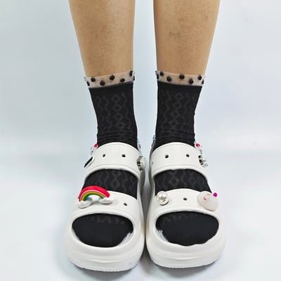 【買1送1】AKIBO千層洞洞鞋-牛奶白(女款、耐走、兩穿、防水) / 內附AKIBO品牌鞋扣1個。現在買再送鞋扣組(不挑款)2