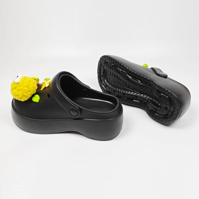 【買1送1】AKIBO極簡厚底洞洞鞋-經典黑(女款、寬楦、耐走、兩穿、防水) / 內附AKIBO品牌鞋扣1個。現在買再送鞋扣組(不挑款)7