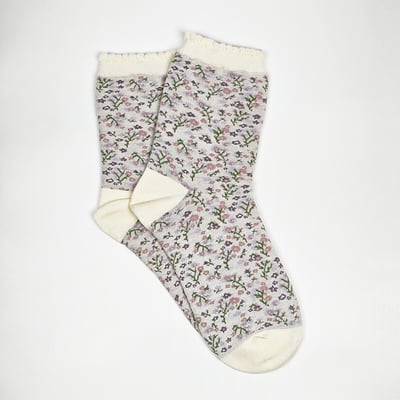 AKIBO森系碎花中筒襪(三件組)-女款9