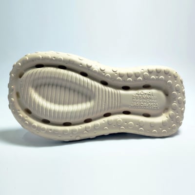 【買1送1】AKIBO戶外機能洞洞鞋-奶茶(中性款、寬楦、雲朵感、輕量、兩穿、防水) / 內附AKIBO品牌鞋扣1個。現在買再送鞋扣組(不挑款)16