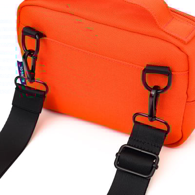 KANGOL袋鼠多彩小側包-橘6