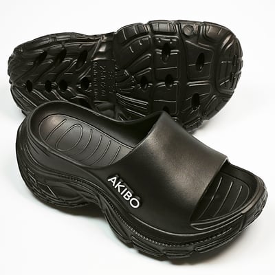 【買1送1】AKIBO韓系動感厚底涼鞋-經典黑(女款、5公分厚底增高、輕量、防水) / 內附AKIBO品牌鞋扣1個。現在買再送鞋扣組(不挑款)6