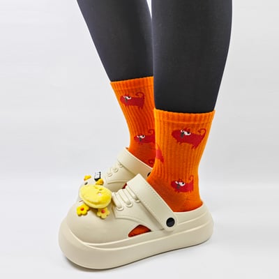 【買1送1】AKIBO小木偶洞洞鞋-奶油白(中性款、5公分厚底增高、輕量、兩穿、防水) / 內附AKIBO品牌鞋扣1個。現在買再送鞋扣組(不挑款)4