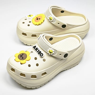 【買1送1】AKIBO老爹洞洞鞋-奶油白(女款、7公分厚底增高、寬楦、輕量、兩穿、防水) / 內附AKIBO品牌鞋扣1個。現在買再送鞋扣組(不挑款)1