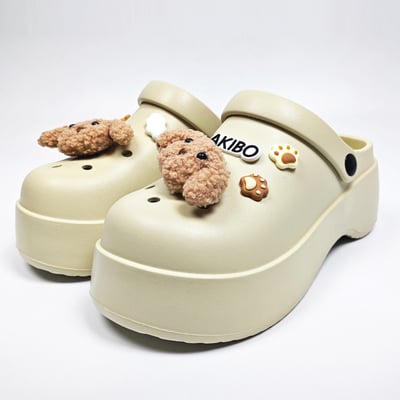 【買1送1】AKIBO極簡厚底洞洞鞋-奶油白(女款、寬楦、耐走、兩穿、防水) / 內附AKIBO品牌鞋扣1個。現在買再送鞋扣組(不挑款)4