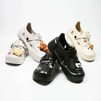 【買1送1】AKIBO全方位機能洞洞鞋-經典黑(中性款、雲朵感、輕量、防水) / 內附AKIBO品牌鞋扣1個。現在買再送鞋扣組(不挑款)16