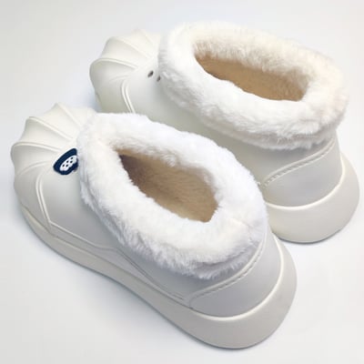 【買1送1】AKIBO毛毛洞洞短靴-牛奶白(女款、4公分厚底增高、雲朵感、輕量、保暖) / 內附AKIBO品牌鞋扣2個。現在買再送鞋扣組(不挑款)11