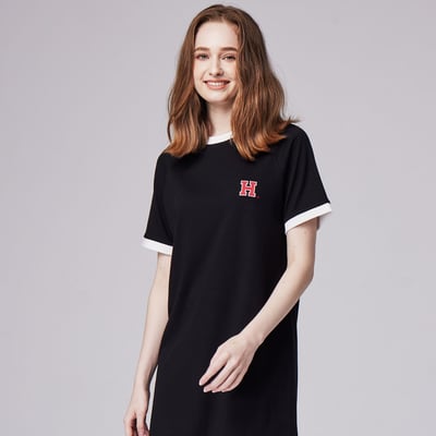 NCAA哈佛大學Harvard經典Logo拉克蘭袖洋裝-黑3