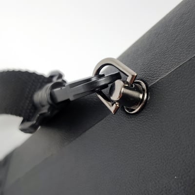 【買1送1】AKIBO吐司包-經典黑(創意點點洞洞包。中性款、輕量、防水) / 內附AKIBO品牌鞋扣1個。現在買再送鞋扣組(不挑款)