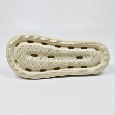 【買1送1】AKIBO小木偶洞洞鞋-奶油白(中性款、5公分厚底增高、輕量、兩穿、防水) / 內附AKIBO品牌鞋扣1個。現在買再送鞋扣組(不挑款)15