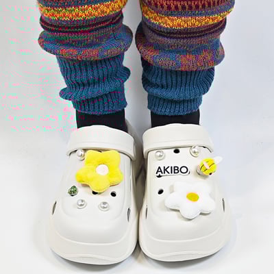 【買1送1】AKIBO波浪厚底洞洞鞋-牛奶白(女款、6公分厚底增高、輕量、兩穿、防水) / 內附AKIBO品牌鞋扣1個。現在買再送鞋扣組(不挑款)9