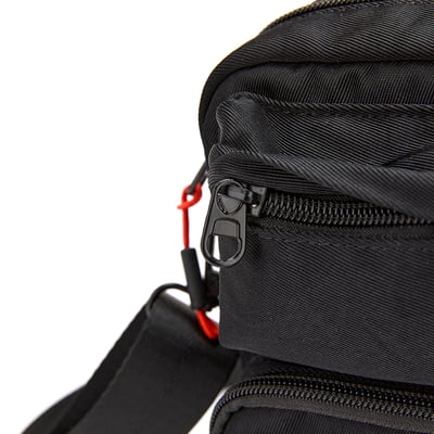 KANGOL袋鼠側背尼龍相機包-黑(男女共款)9