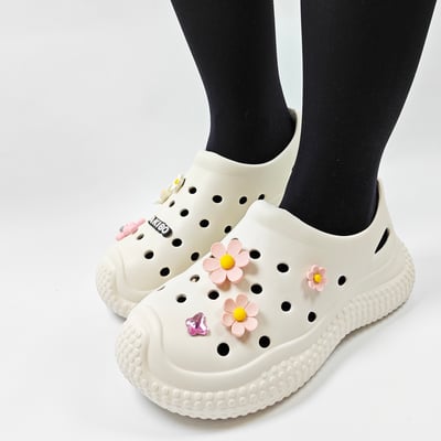 【買1送1】AKIBO帆船洞洞鞋-牛奶白(中性款、輕量、耐走、防水)  / 內附AKIBO品牌鞋扣1個。現在買再送鞋扣組(不挑款)13