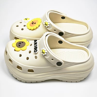 【買1送1】AKIBO老爹洞洞鞋-奶油白(女款、7公分厚底增高、寬楦、輕量、兩穿、防水) / 內附AKIBO品牌鞋扣1個。現在買再送鞋扣組(不挑款)4