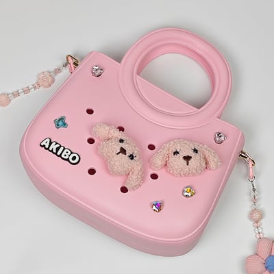 【買1送1】AKIBO滿月包-櫻花粉/珠光雪羽背帶(肩背手提洞洞包。中性款、輕量、防水) / 內附AKIBO品牌鞋扣1個。現在買再送鞋扣組(不挑款)5