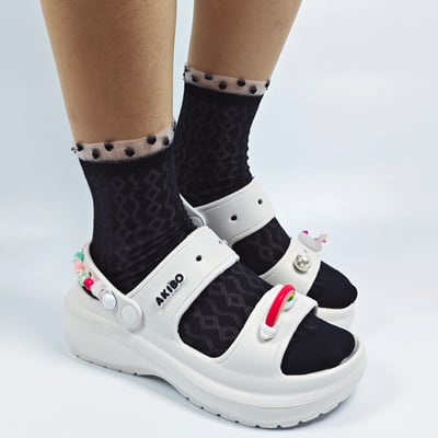 【買1送1】AKIBO千層洞洞鞋-牛奶白(女款、耐走、兩穿、防水) / 內附AKIBO品牌鞋扣1個。現在買再送鞋扣組(不挑款)4