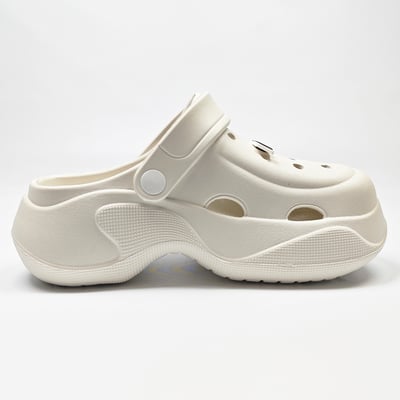 【買1送1】AKIBO波浪厚底洞洞鞋-牛奶白(女款、6公分厚底增高、輕量、兩穿、防水) / 內附AKIBO品牌鞋扣1個。現在買再送鞋扣組(不挑款)17