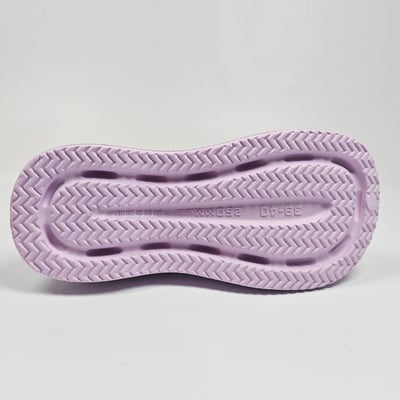 【買1送1】AKIBO瑪莉珍洞洞鞋-薰衣紫(女款、4.5公分厚底增高、雲朵感、輕量、兩穿、防水) / 內附AKIBO品牌鞋扣1個。現在買再送鞋扣組(不挑款)15