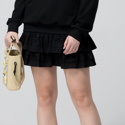 【買1送1】AKIBO吐司包-奶茶(創意點點洞洞包。中性款、輕量、防水) / 內附AKIBO品牌鞋扣1個。現在買再送鞋扣組(不挑款)