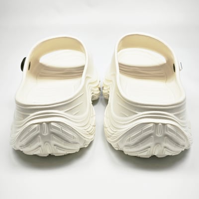 【買1送1】AKIBO韓系動感厚底涼鞋-牛奶白(女款、5公分厚底增高、輕量、防水) / 內附AKIBO品牌鞋扣1個。現在買再送鞋扣組(不挑款)8