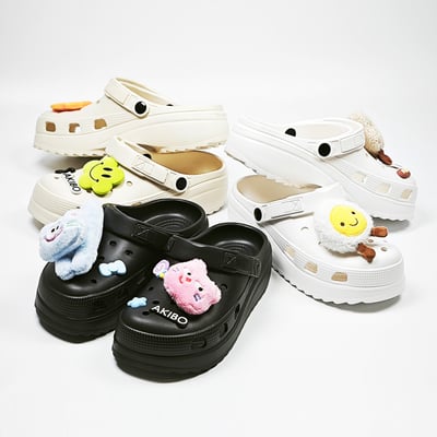 【買1送1】AKIBO餅乾洞洞鞋(二代)-經典黑(中性款、輕量、耐走、兩穿、防水) / 內附AKIBO品牌鞋扣1個。現在買再送鞋扣組(不挑款)17