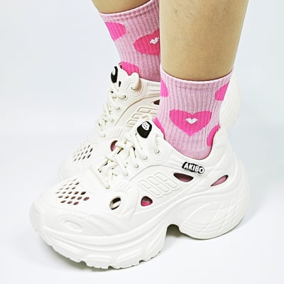 【買1送1】AKIBO輕量透氣老爹鞋-牛奶白(女款、6公分厚底增高、一體成型、輕量、耐走、防水) / 內附AKIBO品牌鞋扣1個。現在買再送鞋扣組(不挑款)8