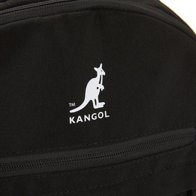 KANGOL機能後背包-經典黑4