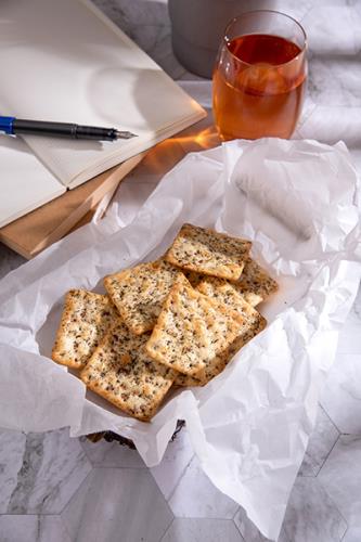 【統一生機】紅藜紫菜蘇打餅 108g｜台灣紅藜麥×清脆紫菜酥｜玫瑰鹽提味2