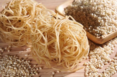 【源順食品】有機糙米麵條 240g｜全穀無麩質｜零添加物｜高纖自然Q彈2