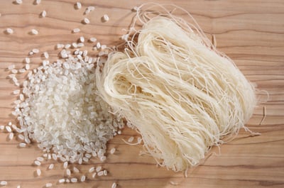 【源順食品】有機白米米粉 200g (4粒入)｜100%台灣有機白米｜純米製作｜無澱粉無色素2