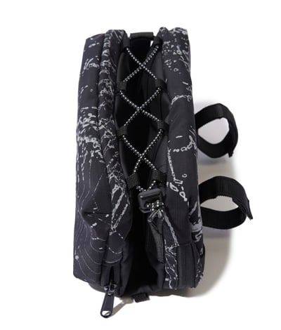 Superfast x VIRUSWORLD BAG 聯名雙棲包7