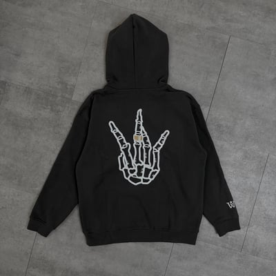 W or die Hoodie3