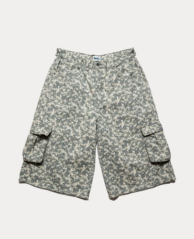 9090 King Logo Assort Cargo Shorts1