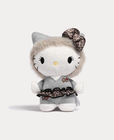 9090 girl × HELLO KITTY Gal Kitty Keychain1