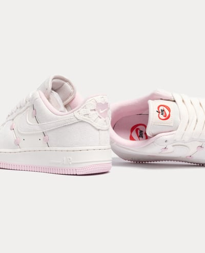 Nike Air Force 1 073