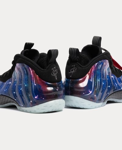 Nike Air Foamposite One3