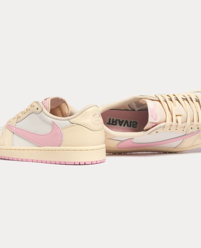 Travis Scott x Air Jordan 1 Low OG3