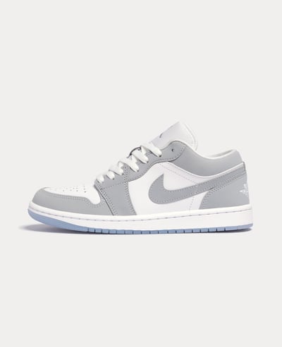 Nike W Air Jordan 1 Low2