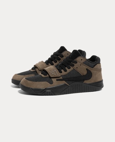 Travis Scott x Jordan Jumpman Jack1