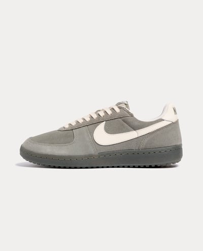 Nike Field General2