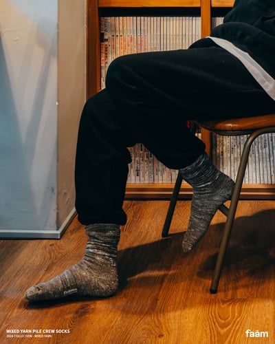 Faam Mixed Yarn Pile Crew Socks4