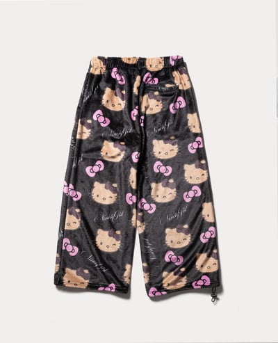 9090 girl ×HELLO KITTY Mocomoco Gal Pants2