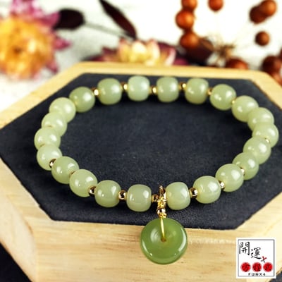 【金蛇年開運小物】溫潤和田玉翡翠蘋果綠平安扣手鍊 (招財、擋煞、保平安和闐玉手珠)2