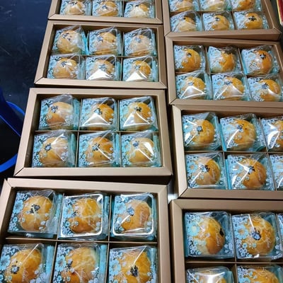 烏魚子蛋黃酥(預購現做)9