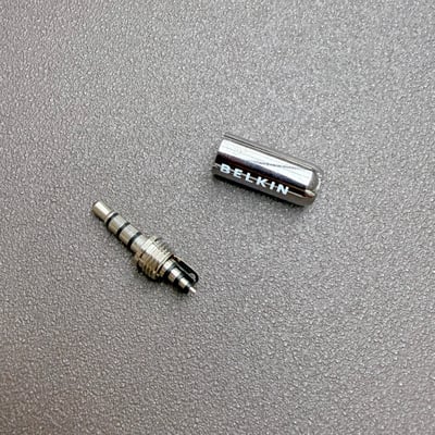 BELKIN TRRS 四極鍍銠焊接頭｜6.2mm 出線孔・DIY 線材製作・出清品2