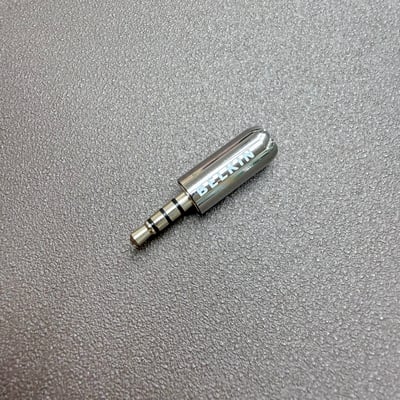 BELKIN TRRS 四極鍍銠焊接頭｜6.2mm 出線孔・DIY 線材製作・出清品1