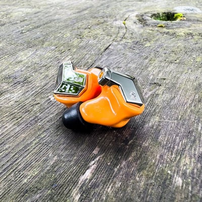 美國 CAMPFIRE Supermoon 平面振膜 耳道式耳機 基本版/豪華版2