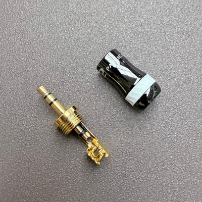PAILICCS-PLUG 直式 TRS 三極音訊焊接頭｜8mm 出線孔・DIY 線材製作2