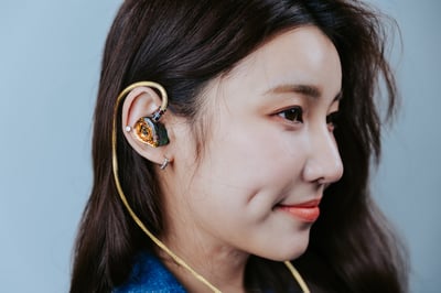 預購 台灣 Rossi&Wing x LUA 「Celestian - 神選的雙生靈魂」 穹聲全頻動圈入耳式耳機 CM 0.78 耳道式20